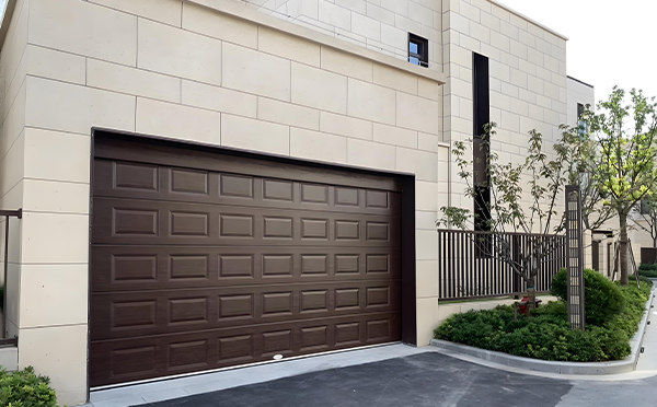 达日车库门