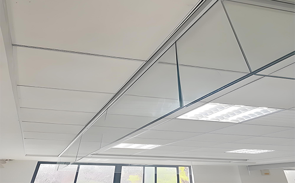 达日玻璃挡烟垂壁