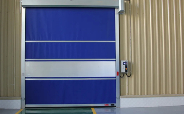 选择达日快速达日卷帘门时的注意事项