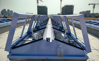 达日排烟窗的设置要求